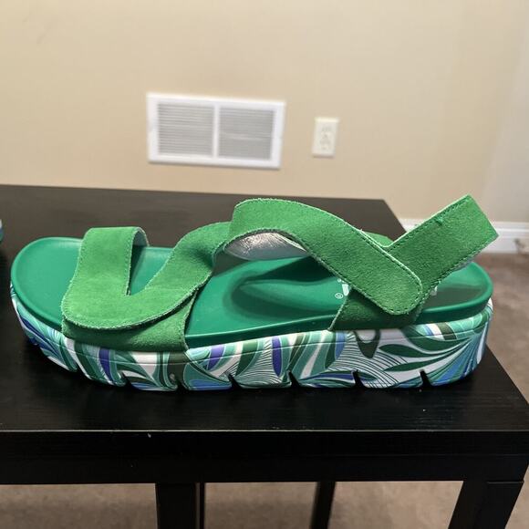 ALEGRIA BY PG LITE GREEN SUEDE ADUSTABLE STRAP FLAT ANA-171 SANDALS 38 / 7.5 - Picture 10 of 13